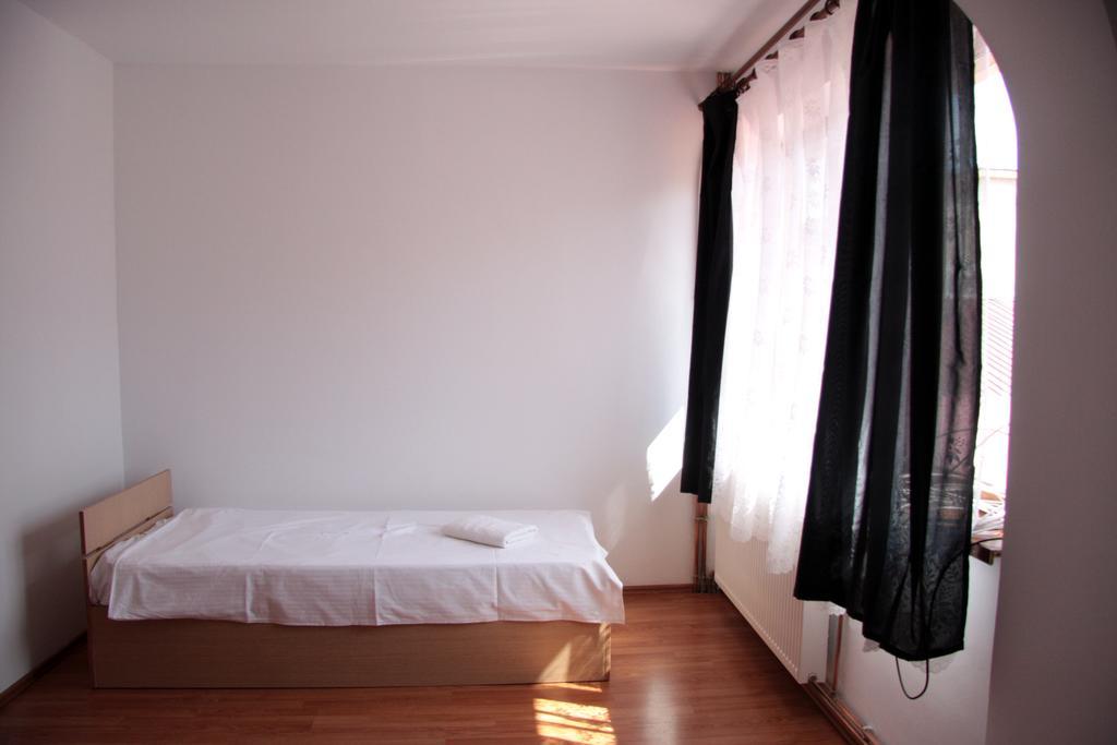 Z Villa Bükreş Oda fotoğraf